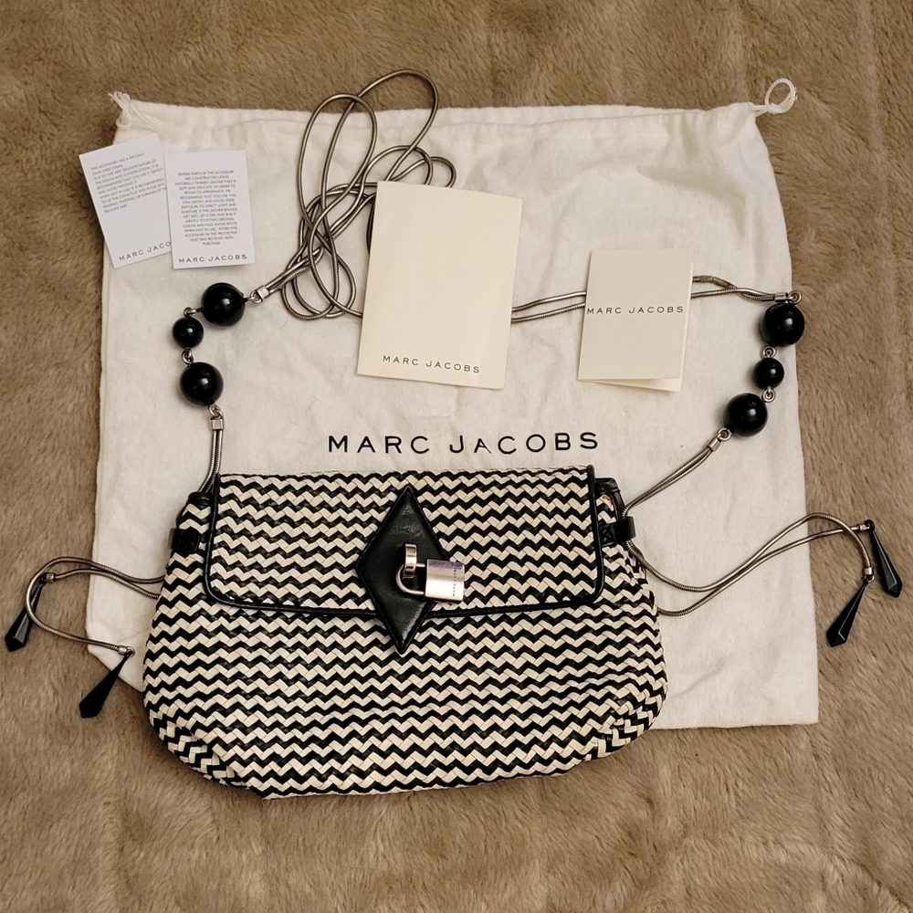 Marc Jacobs Collection Italian woven crossbody with engraved lock original tags
